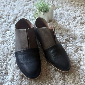 All Black and Tan womens business casual sophisticated Leather Shoes